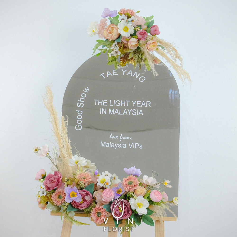 Mirror Flower Stand 003