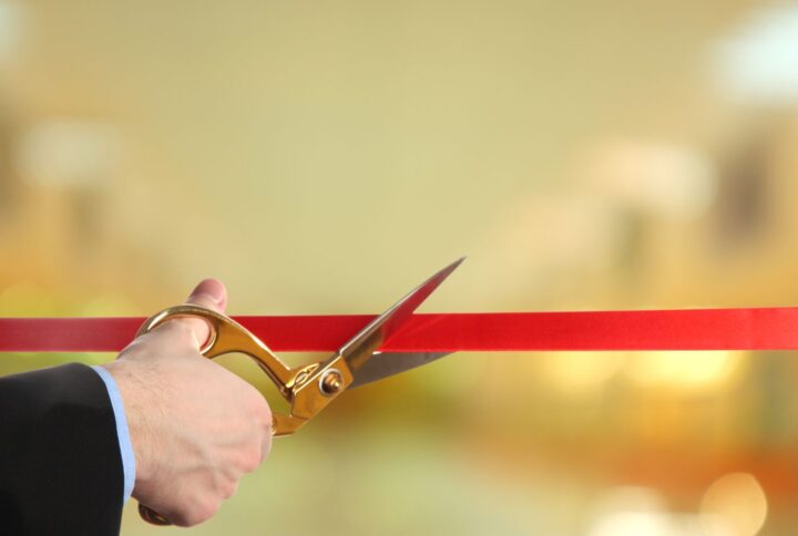 Grand Opening Flower KL: How to Order, What to Spend, and What to Write on the Greeting Card